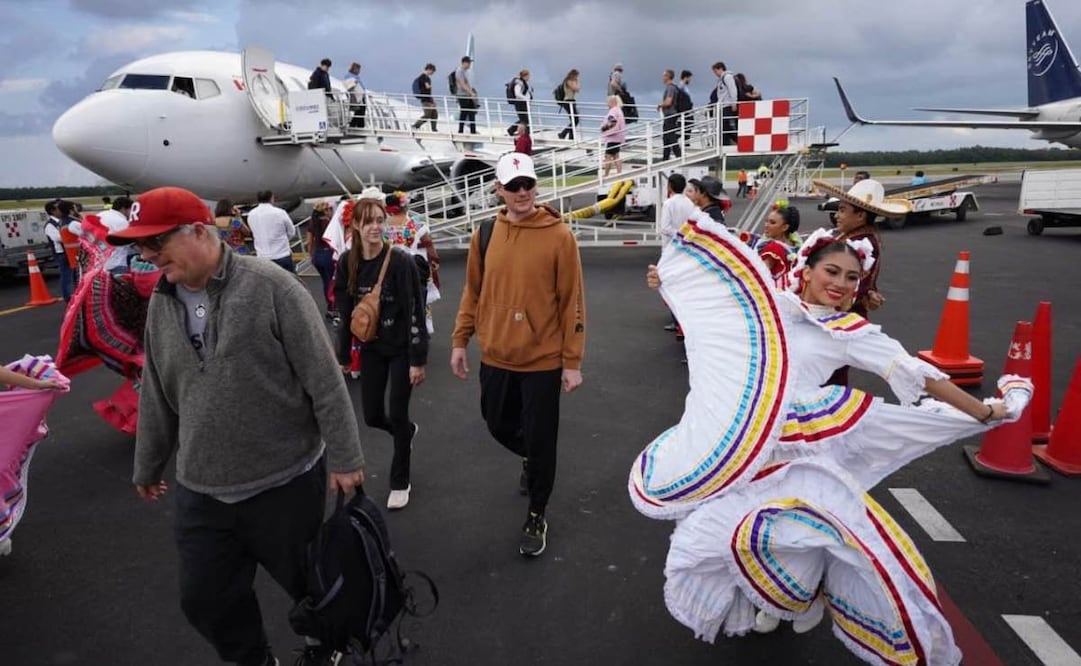 Cozumel estrena ruta aérea con Calgary, Canadá (21/12/2025). Foto: Especial