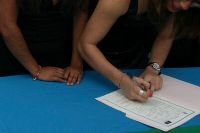 Realizan boda de parejas del mismo sexo en Morelos