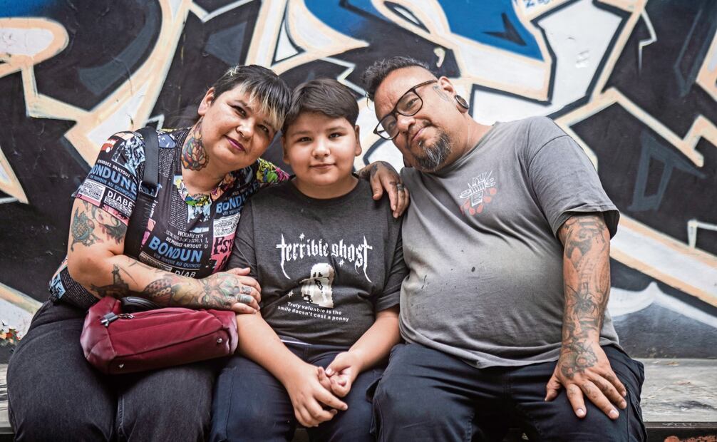 Desde el momento que Marti se definió como niño y cambió su forma de vestir fue apoyado por sus padres, su familia y amigos. Foto: Gabriel Pano / EL UNIVERSAL