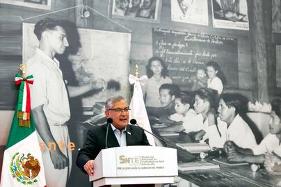 Cien años de educación pública, laica y gratuita forjaron al México de hoy: SNTE
