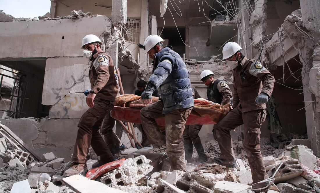 El documental se enfoca en los rescatistas que arriesgan su vida para salvar a los sirios afectados por la guerra civil, muchos de ellos han perdido la vida en su labor (Foto: AFP)