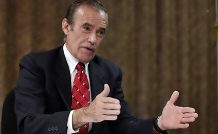 Arrest order against former head of Mexico City's subway