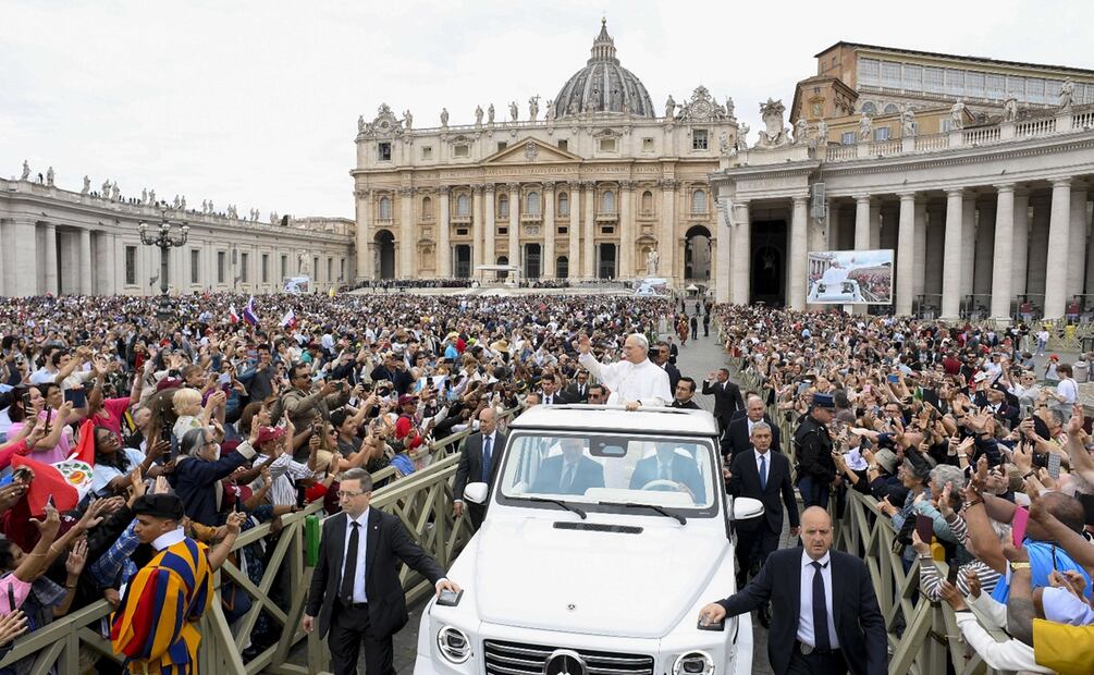 En su primera audiencia general, el papa León XIV pidió la entrada de una ayuda humanitaria más consecuente en la devastada Franja de Gaza, bombardeada y sometida por el ejército israelí. Foto: EFE