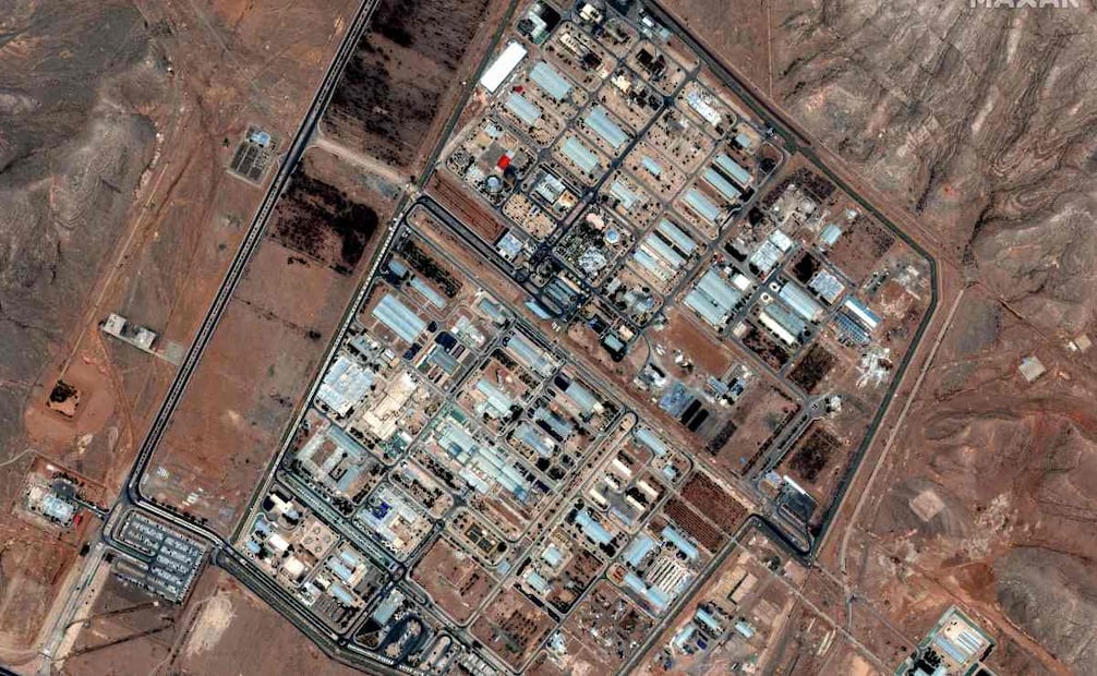 Esta imagen de satélite facilitada por Maxar Technologies muestra las instalaciones de enriquecimiento nuclear de Isfahan, en el centro de Irán. (21/06/25) Foto: AFP