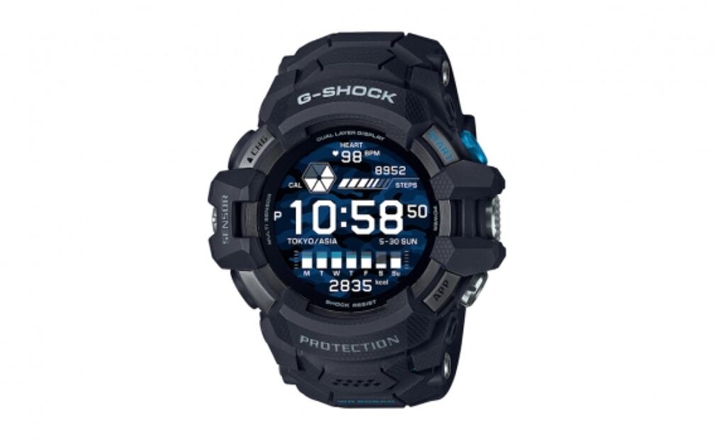 Nueve divers y un G-Shock para darse un baño