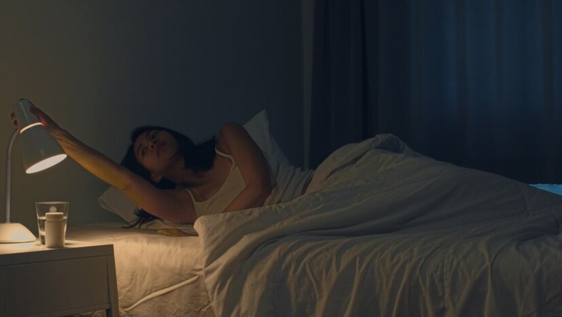 Nocturia: el síntoma de ir al baño por la noche. Fuente: Freepik.
