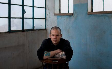 Residente de Calle 13 debuta como director y solista 