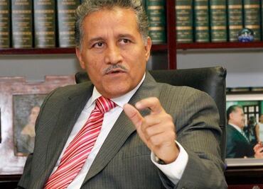 Renuncia Arturo Zamora al PRI