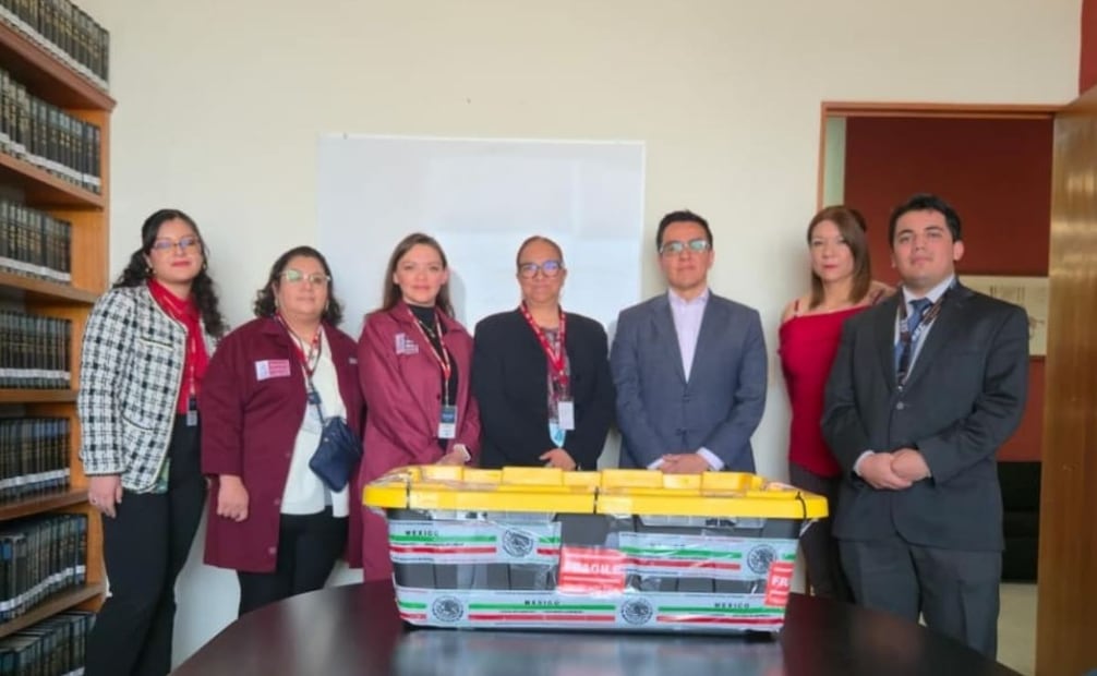 FBI entrega a México mapa de la Villa de Santa Fe que data del siglo XVIII. Foto: Especial