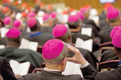 Iglesia pide no referirse despectivamente a gays