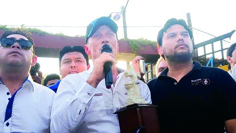 Anastasia se declara inocente