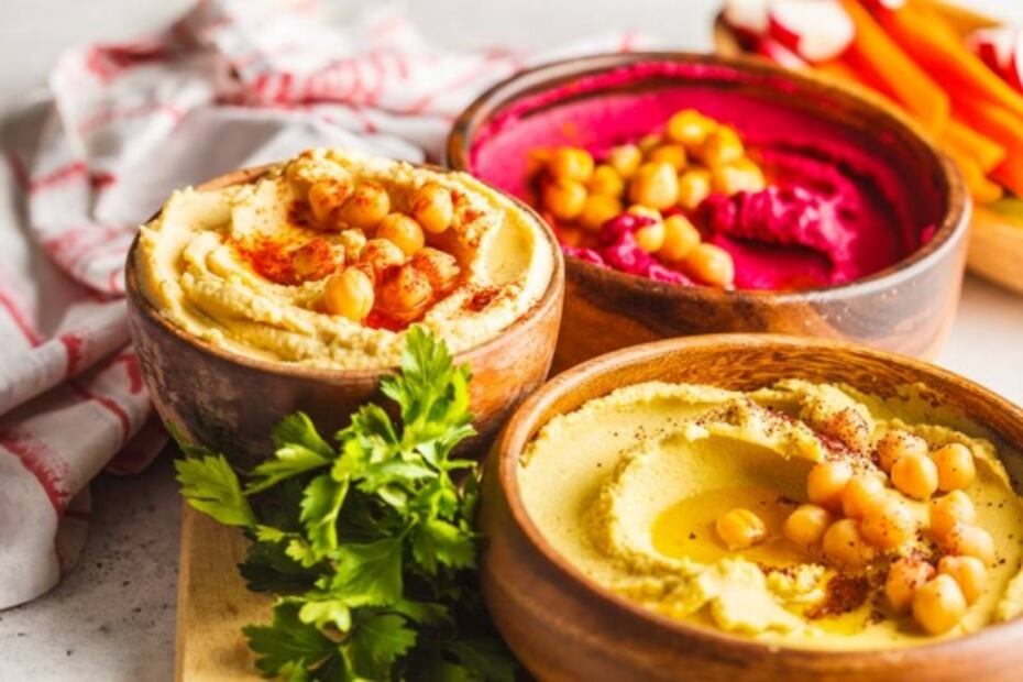 El hummus tiene su día de fiesta en la mesa