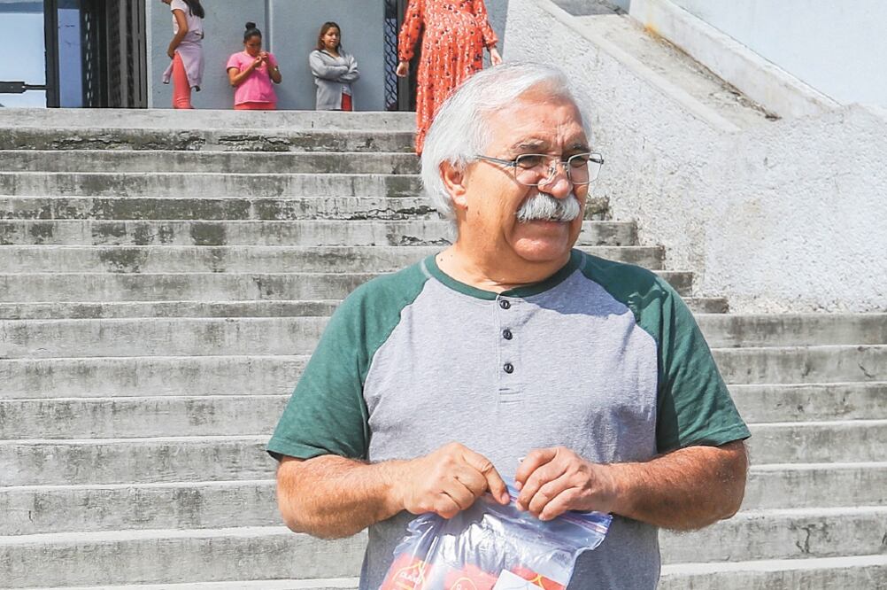 Cree en ella. Francisco Robles Berlanga señala que confía en la inocencia de su hermana, extitular de Sedesol y Sedatu. Foto/GERMÁN ESPINOSA. EL UNIVERSAL
