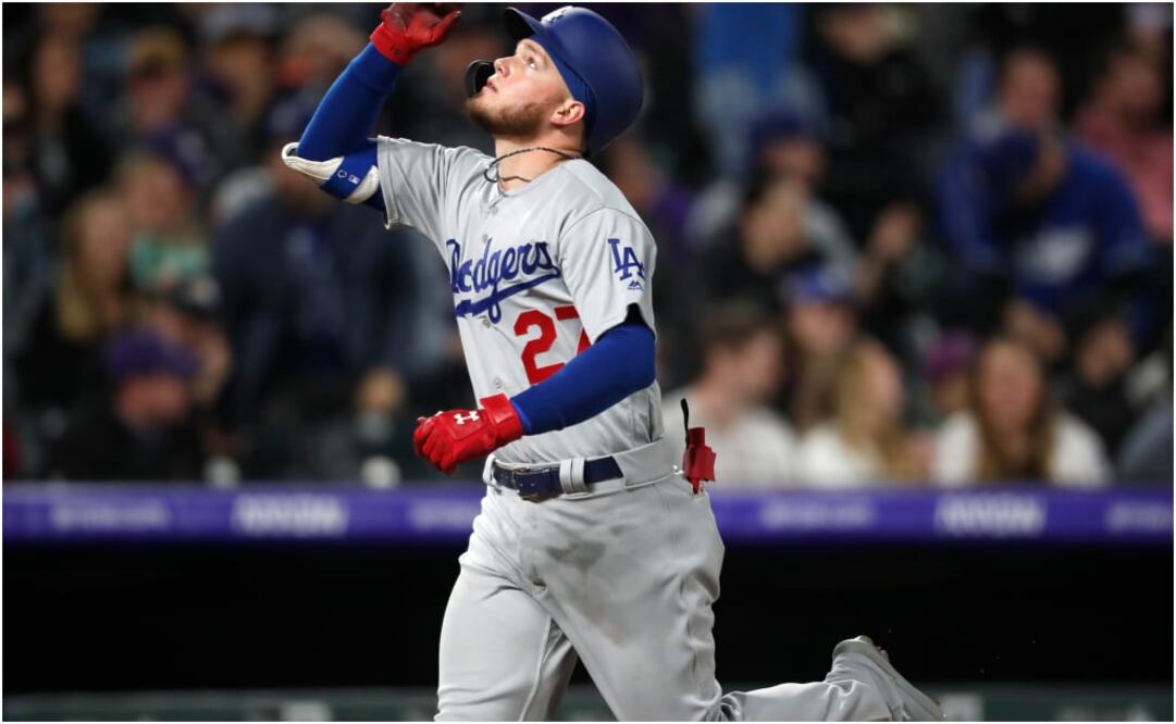 Alex Verdugo festeja su jonrón - FOTO: AP