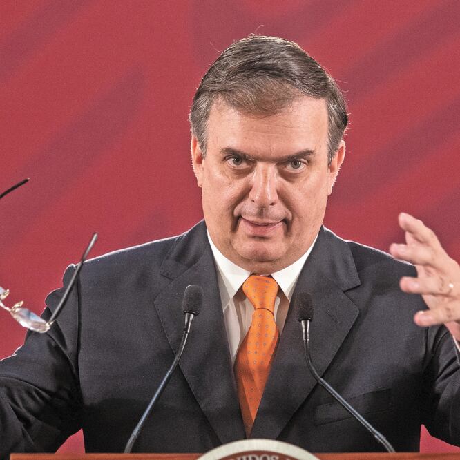 El canciller Marcelo Ebrard y la titular de Economía, Graciela Márquez, explicaron las acciones contra las tarifas arancelarias por parte de EU. ESPECIAL