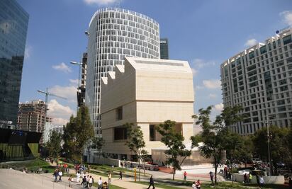 Tres exposiciones de moda que visitar en la CDMX