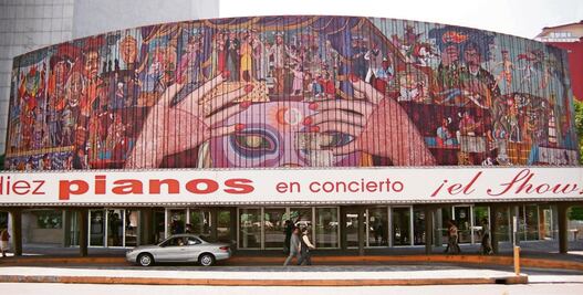 Los Insurgentes: 70 años de historias