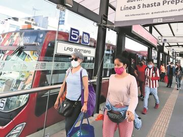 Metrobús y Metro, listos para el regreso a clases