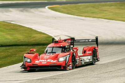 Cadillac regresa a Le Mans en 2023 con un auto de carreras híbrido