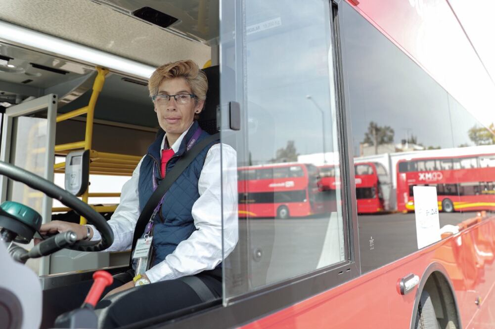 Guadalupe ha sido felicitada por la gente por su forma de conducir en otras líneas. (Fotos: IVÁN STEPHENS)