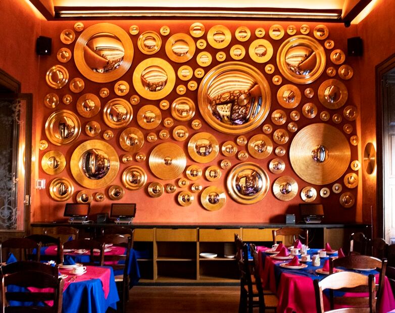 Salón Oro