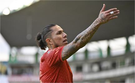 Carlos Salcedo recibe sanción económica por polémico tweet sobre al arbitraje