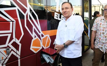 Gobernador de Sonora inaugura primera "electrolinera" pública; pone en marcha 3 autobuses de transporte eléctrico