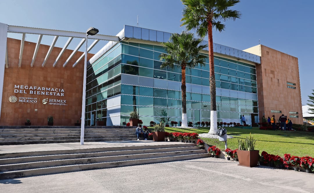 En marzo pasado se dio a conocer la “posible corrupción” por la compra de 175 claves de medicamentos a sobreprecio. Foto: Archivo / EL UNIVERSAL