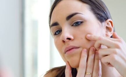 Un aliado inesperado; la cáscara de este fruto que evita la formación de puntos negros y espinillas