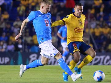América y Cruz Azul entregan triste partido; pocas emociones en la ida de la Concachampions