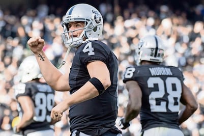 Raiders vuelve a remontar 