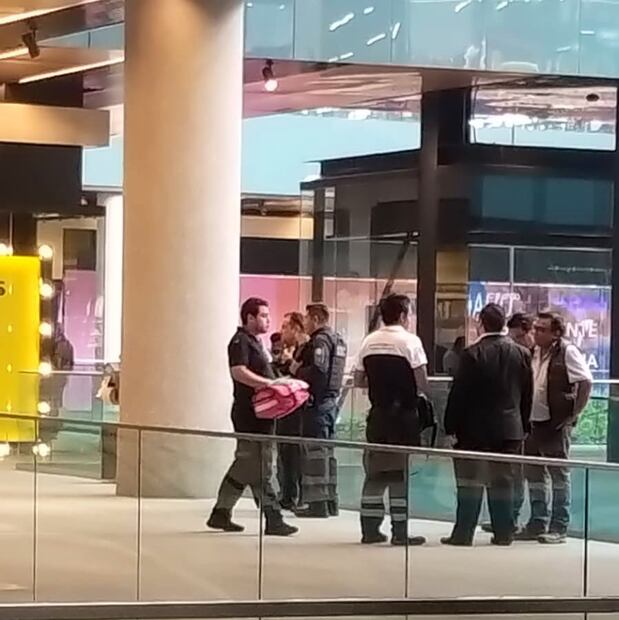 Tras el robo, hubo una gran movilización policial en la zona. Foto: Especial/El Universal