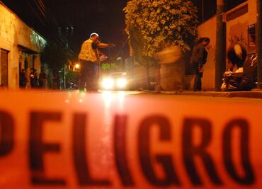 Niño muere electrocutado cuando planchaba su uniforme en Sinaloa