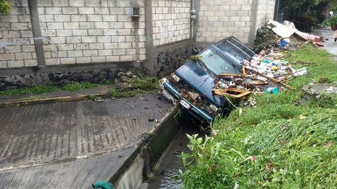 Intensa lluvia provoca desbordamiento de ríos y daños a viviendas en Morelos