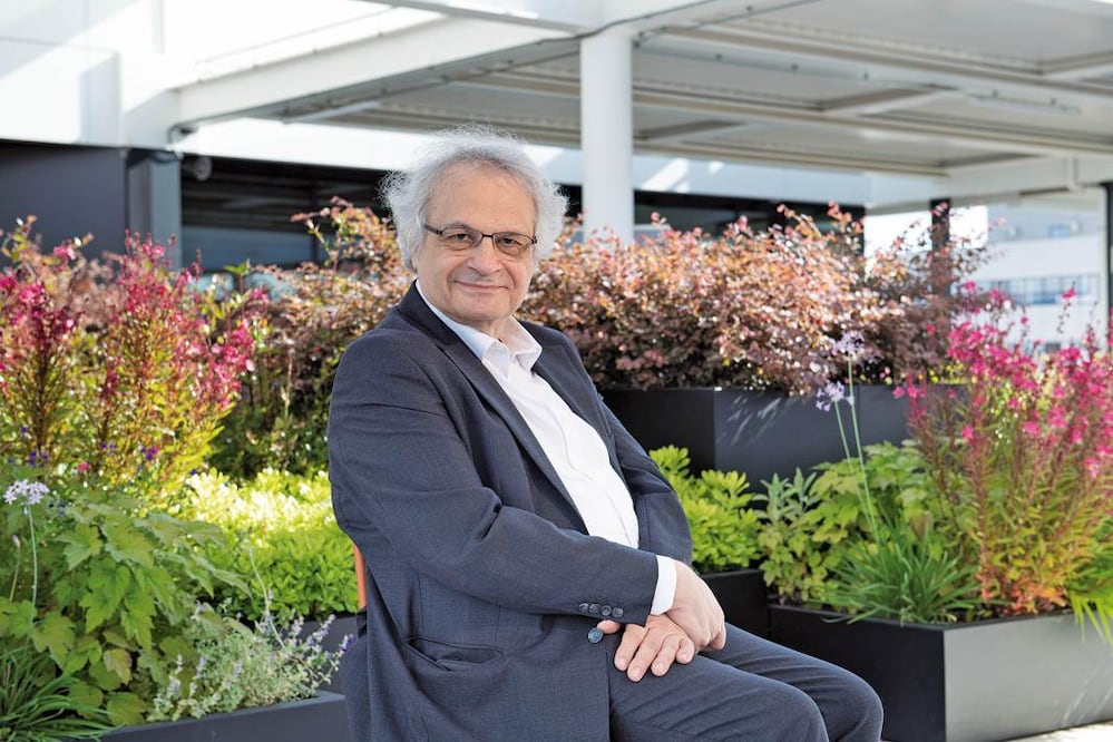 Amin Maalouf es uno de los escritores más brillantes de las letras francesas. Ha escrito novela, ensayo y periodismo. Ha sido galardonado con múltiples premios, entre ellos el Premio Goncourt  y el Premio Príncipe de Asturias.  Crédito: Benedicto Hernández Moya