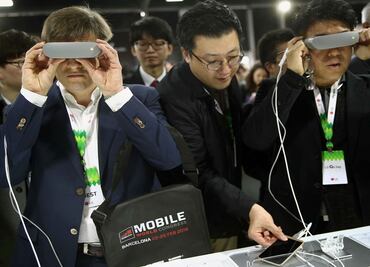 LG lanza nuevo smartphone que se transforma en cámara