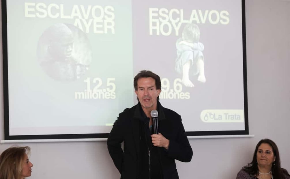 Fernando Landeros miembro de la organización Freedom expuso sobre la trata y el abuso infantil en México (12/11/2025). Foto: Carlos Mejía / EL UNIVERSAL