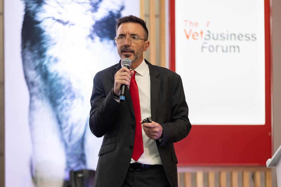 Plática "El futuro tiene 4 patas: la categoría PetCare en el mercado mexicano". Foto: Hugo Salvador / EL UNIVERSAL