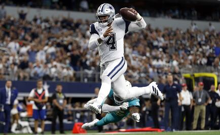 Cowboys cumplen y aplastan a los Dolphins