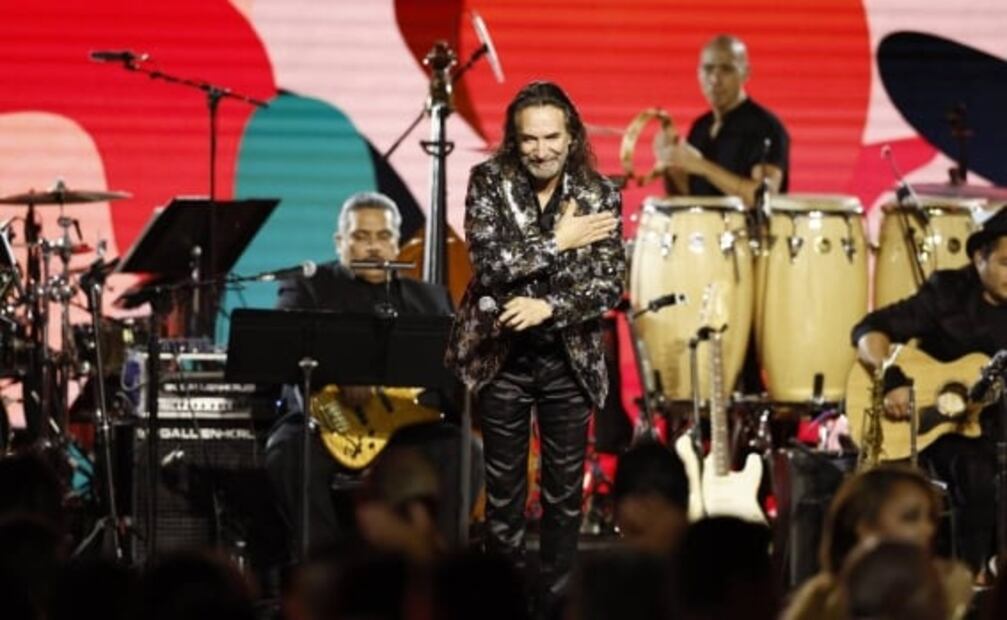 FOTOS: Así fue la noche de Marco Antonio Solís como Persona del Año de los Latin Grammy 