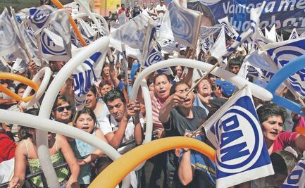 PAN mata alianza con el PRI y presenta su nueva imagen