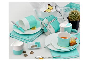 La versatilidad de Tiffany & Co: desde cafetería hasta oficina