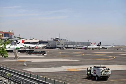 En AICM interrumpen despegue de avión que iba a EU, ¿por qué?