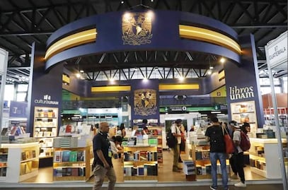 Literatura UNAM apuesta por la poesía y las tecnologías para jóvenes