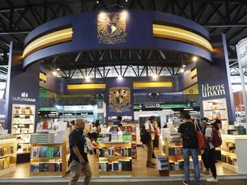 Literatura UNAM apuesta por la poesía y las tecnologías para jóvenes