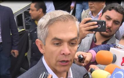 Pide Mancera monitores del aire en toda la Megalópolis