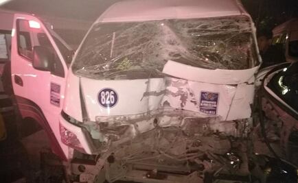 Choque entre combi y camión con peregrinos deja 11 heridos en la México-Pachuca