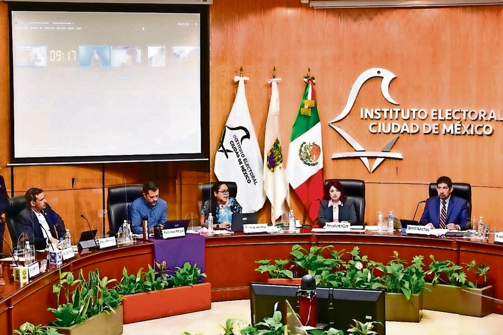 El Instituto Electoral de la Ciudad de México informó que se calificó negativamente a más de 13 mil propuestas ciudadanas. Foto: Archivo / EL UNIVERSAL