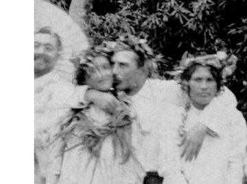 Hallan fotografías inéditas de Gauguin en un álbum