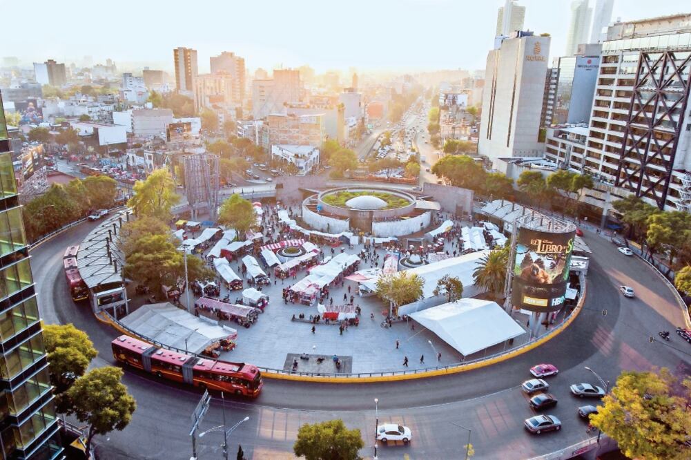 De acuerdo con Jorge Gaviño, director del Metro, hasta el momento no hay una intención oficial para cambiar de nombre a la estación Insurgentes, pero explica que si la hubiera tendrían que analizar todo el proceso. (GERMÁN GARCÍA. EL UNIVERSAL)